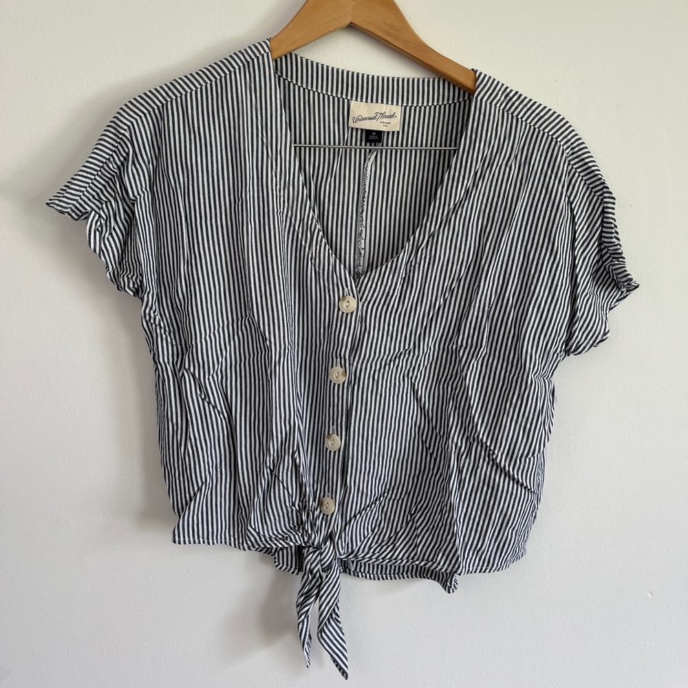 Universal Thread Co white and navy striped button up tie front top
